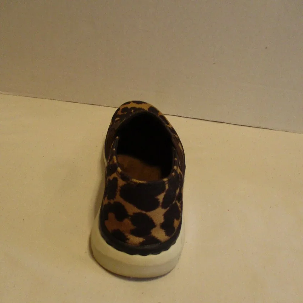 Ariat Shoes Woman Size 6.5 Brown White Black Animal Print Vacation Travel Shoes